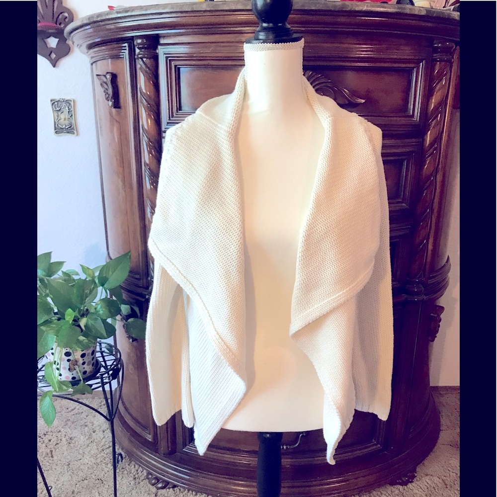 Women’s Sweater